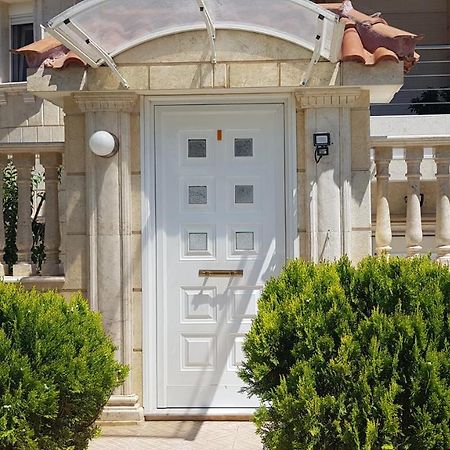 Renovated Lovely Apartment Near Airport & Sea Порто-Рафти Экстерьер фото
