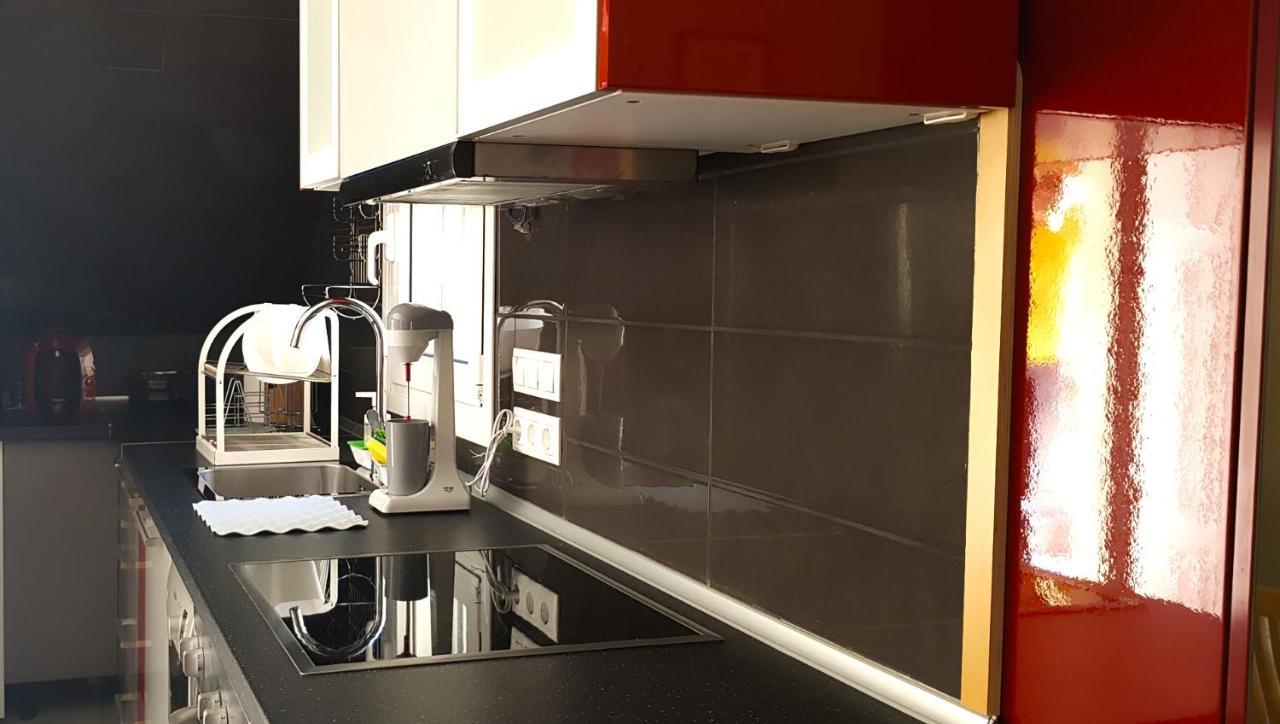 Renovated Lovely Apartment Near Airport & Sea Порто-Рафти Экстерьер фото
