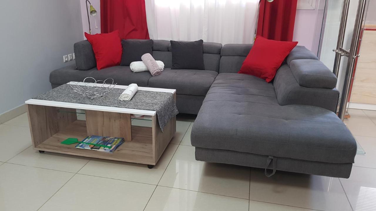 Renovated Lovely Apartment Near Airport & Sea Порто-Рафти Экстерьер фото