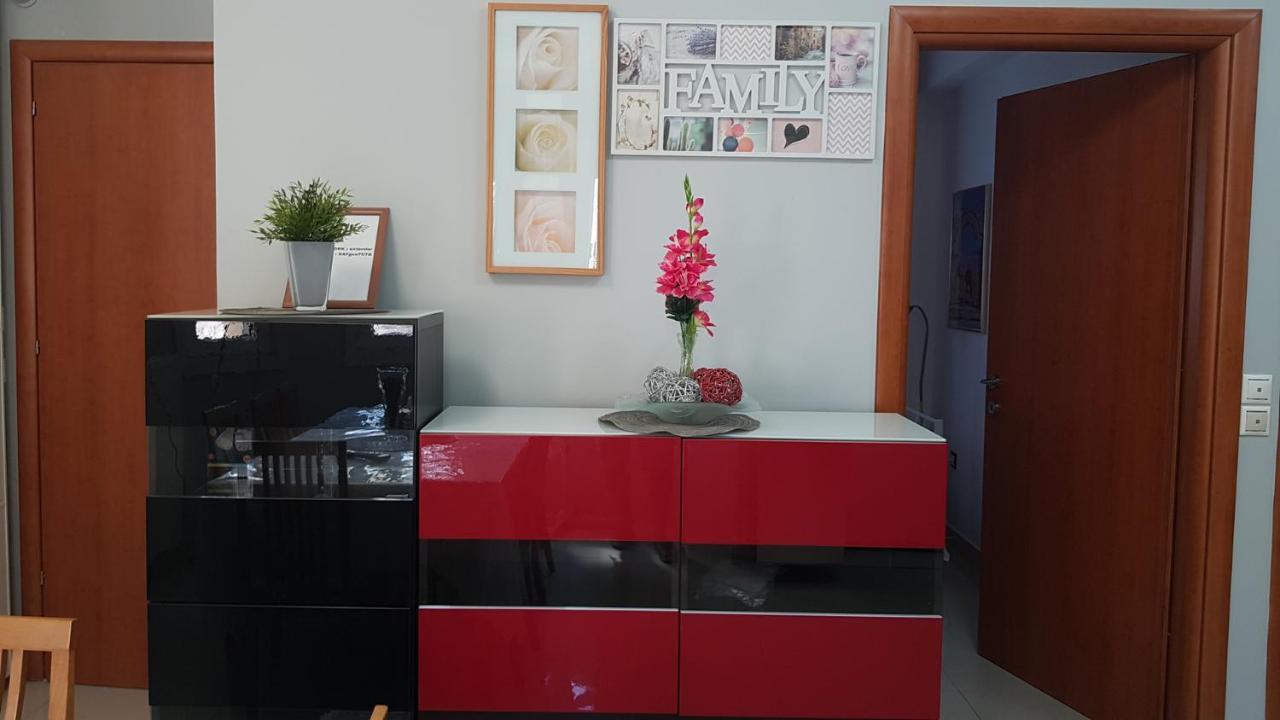 Renovated Lovely Apartment Near Airport & Sea Порто-Рафти Экстерьер фото